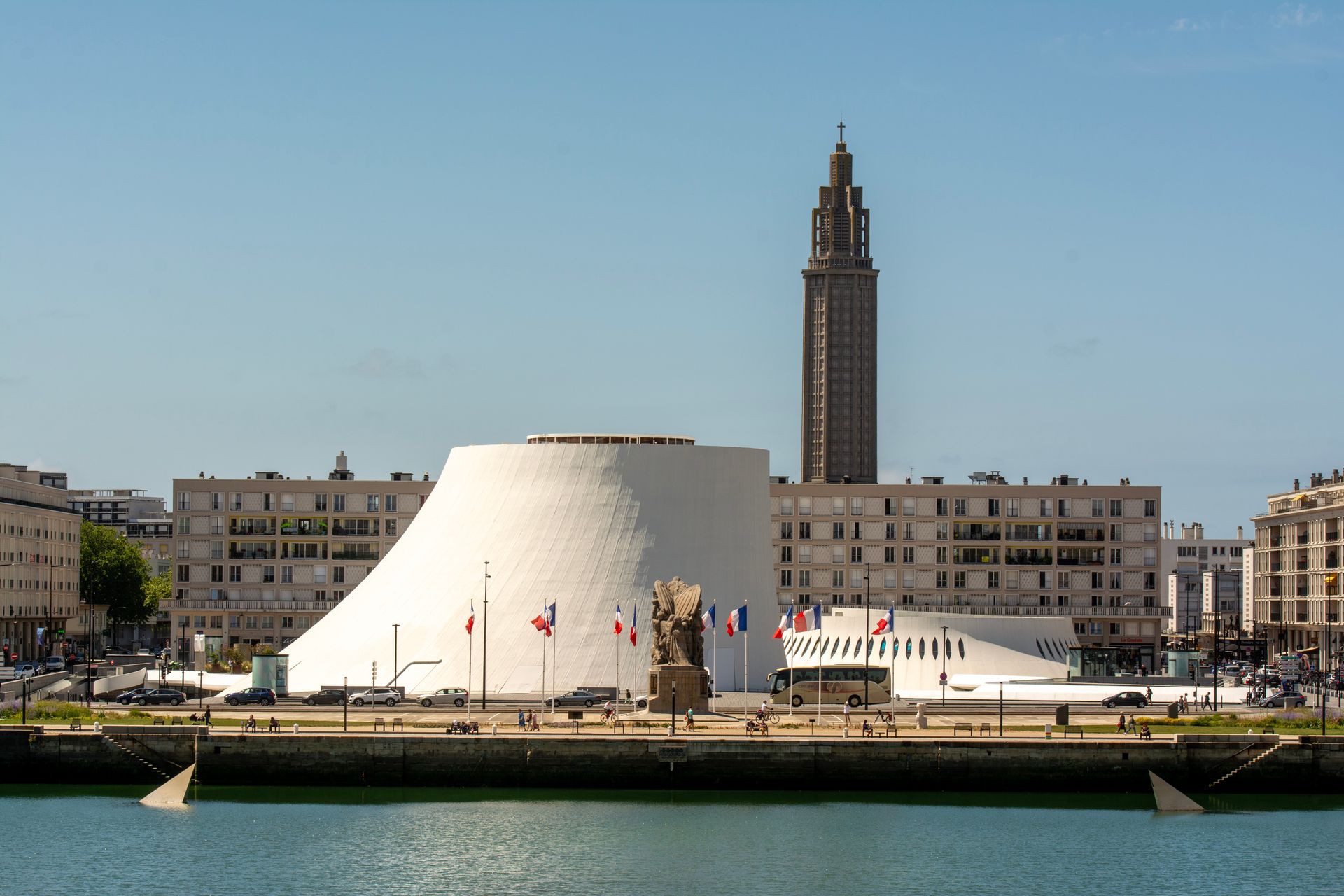 Front de mer et architecture Perret au Havre